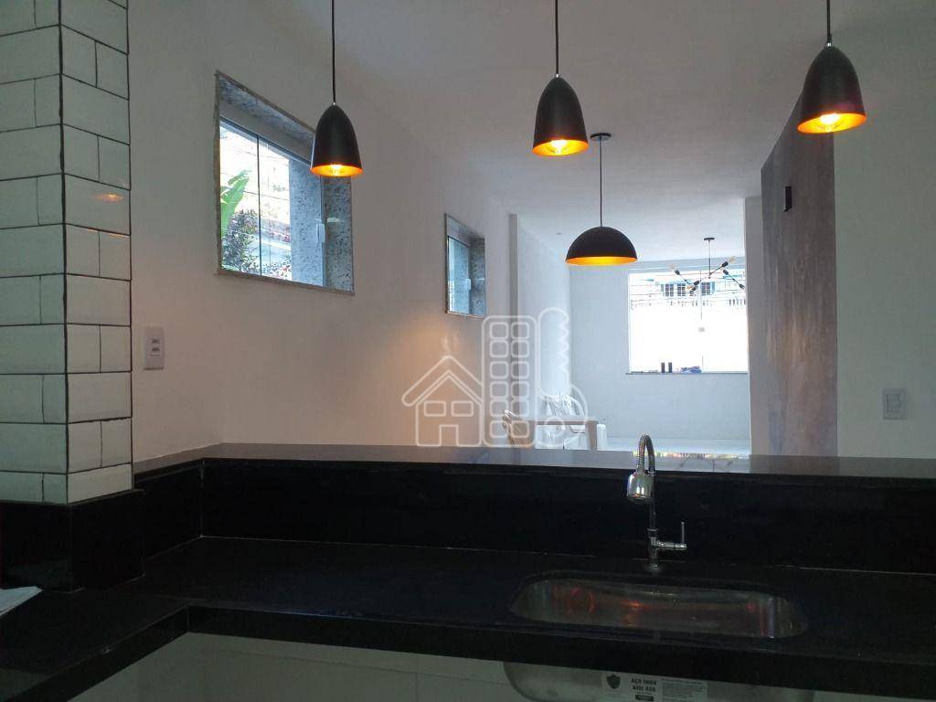 Casa com 3 quartos à venda, 130 m² por R$ 850.000 - São Francisco - Niterói/RJ