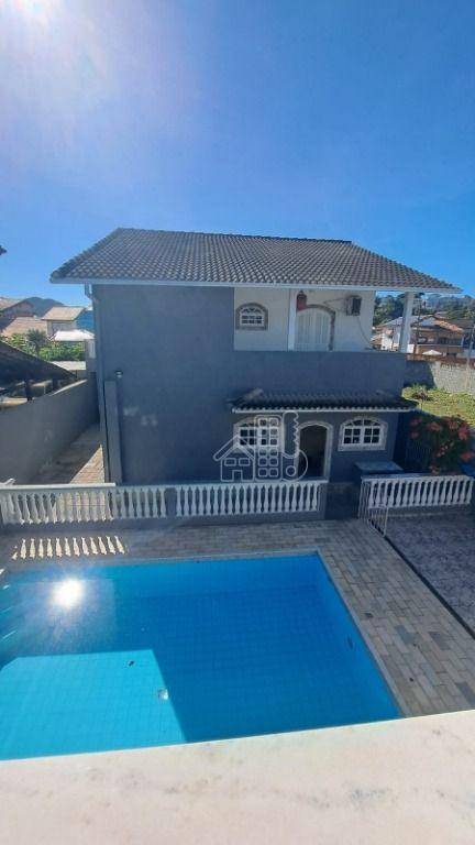 Casa com 3 dormitórios à venda, 351 m² por R$ 1.100.000,00 - Piratininga - Niterói/RJ