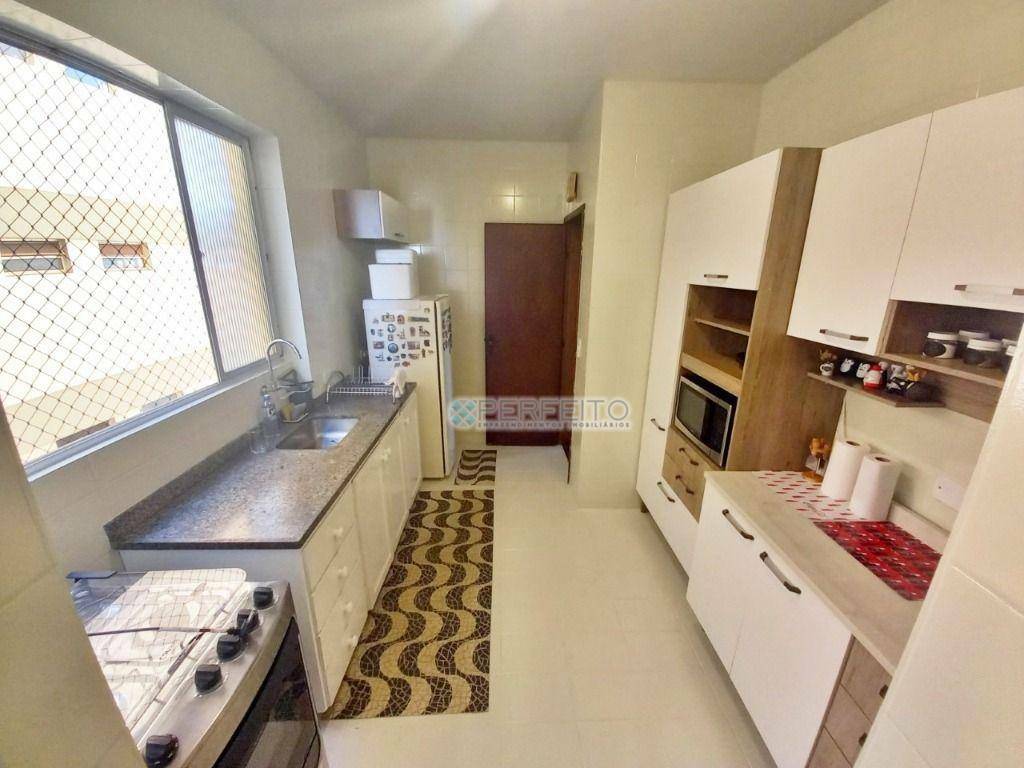 Apartamento à venda com 3 quartos, 89 m² por R$ 315.000 - Vila Larsen 1 - Londrina/PR