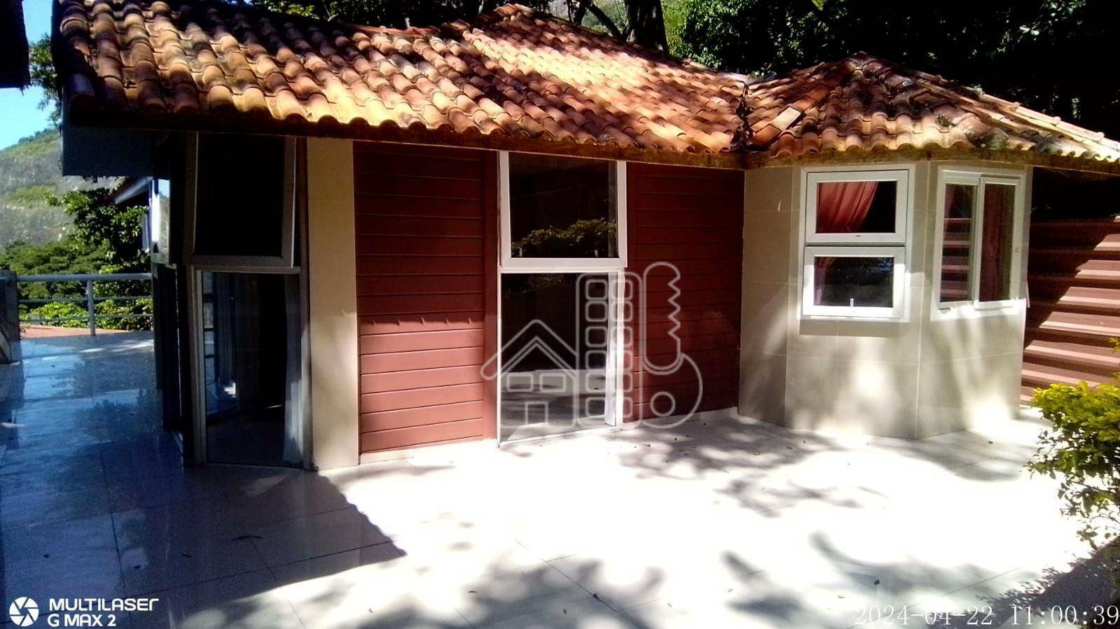 Casa com 2 dormitórios para alugar, 200 m² por R$ 2.800,01/mês - Itaipuaçu - Maricá/RJ