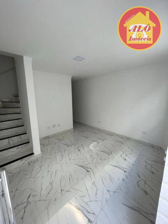 Sobrado com 2 quartos à venda, 55 m² por R$ 270.000 - Mirim - Praia Grande/SP