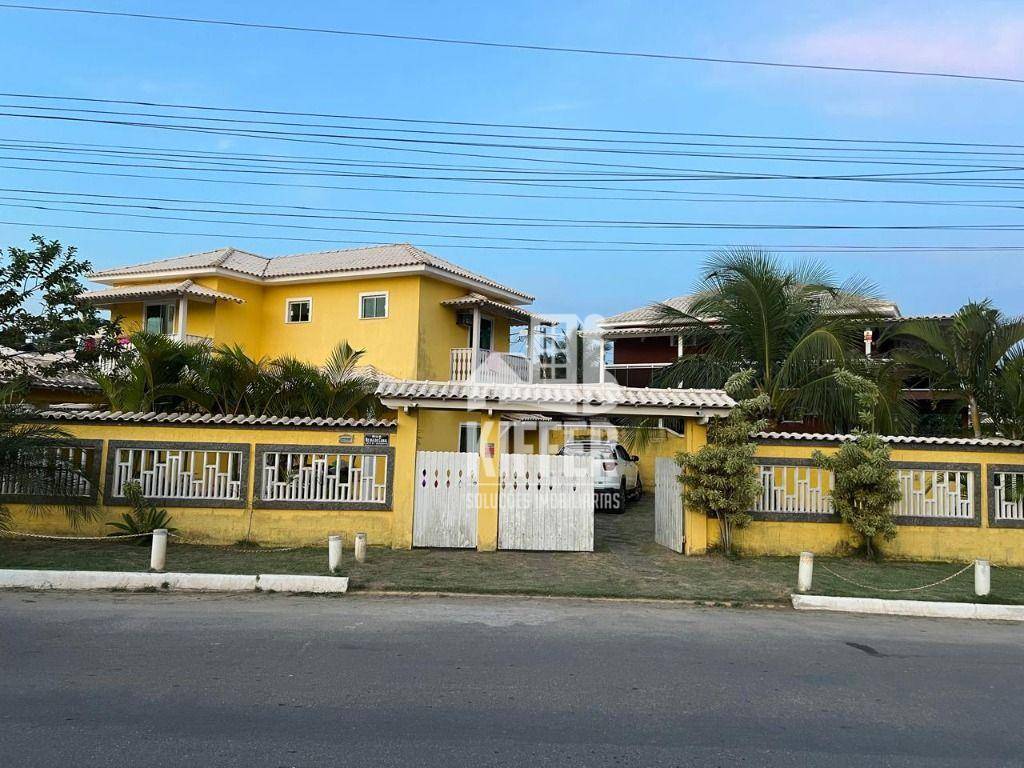 Casa com 3 dormitórios à venda, 220 m² por R$ 800.000,00 - Ponta Negra - Maricá/RJ