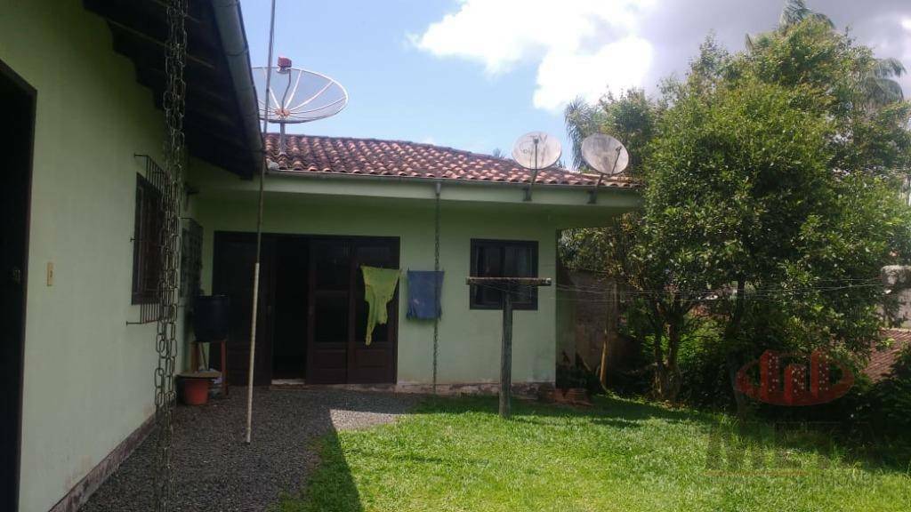 Casa à venda no Jarivatuba - Joinville, SC