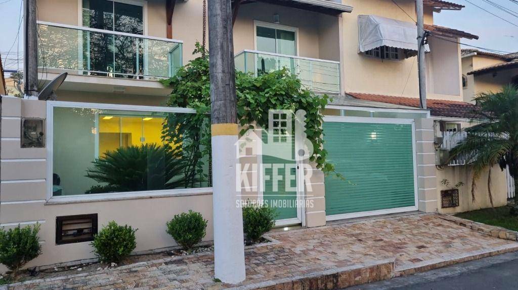 Casa com 3 dormitórios à venda, 180 m² por R$ 550.000,00 - Tribobó - São Gonçalo/RJ