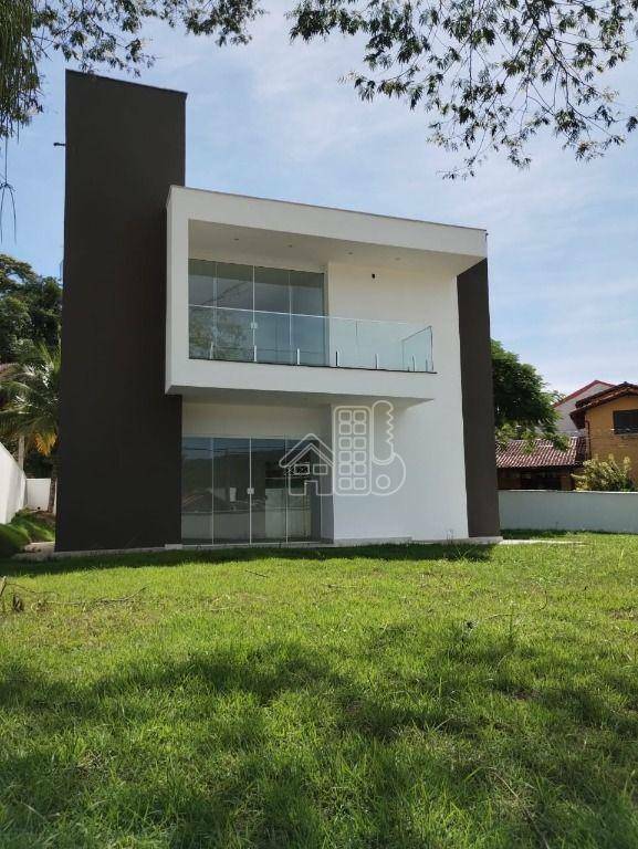 Casa com 3 dormitórios à venda, 122 m² por R$ 840.000,00 - Itaipu - Niterói/RJ