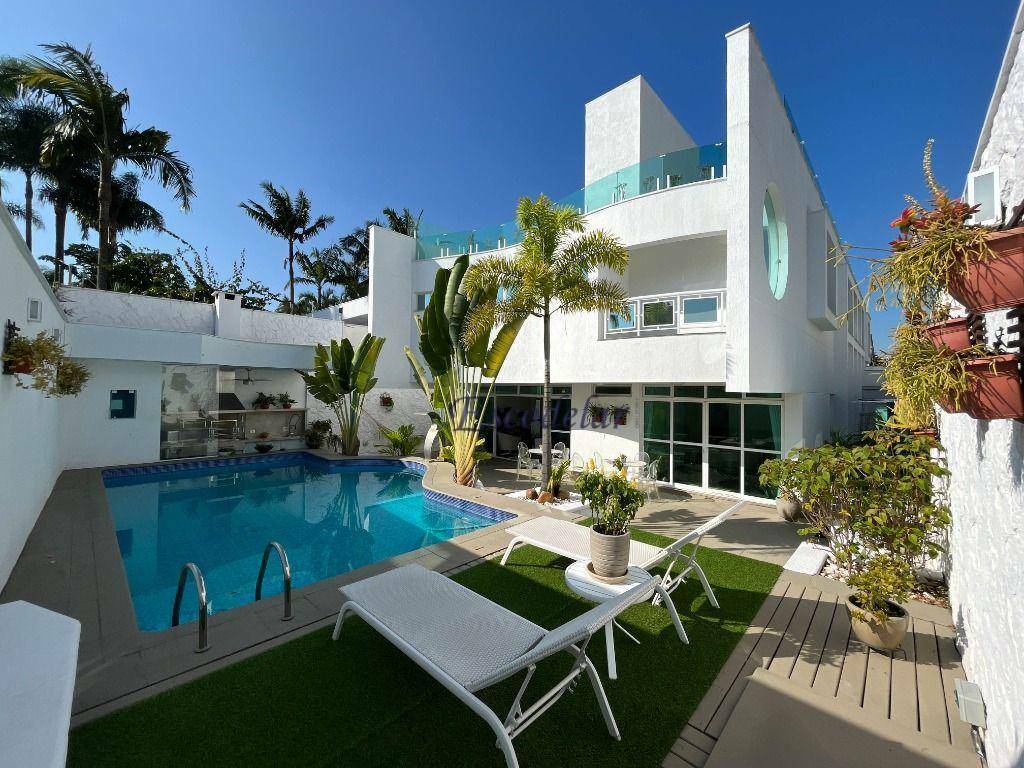Casa com 4 dormitórios à venda, 440 m² por R$ 6.990.000,00 - Alto de Pinheiros - São Paulo/SP