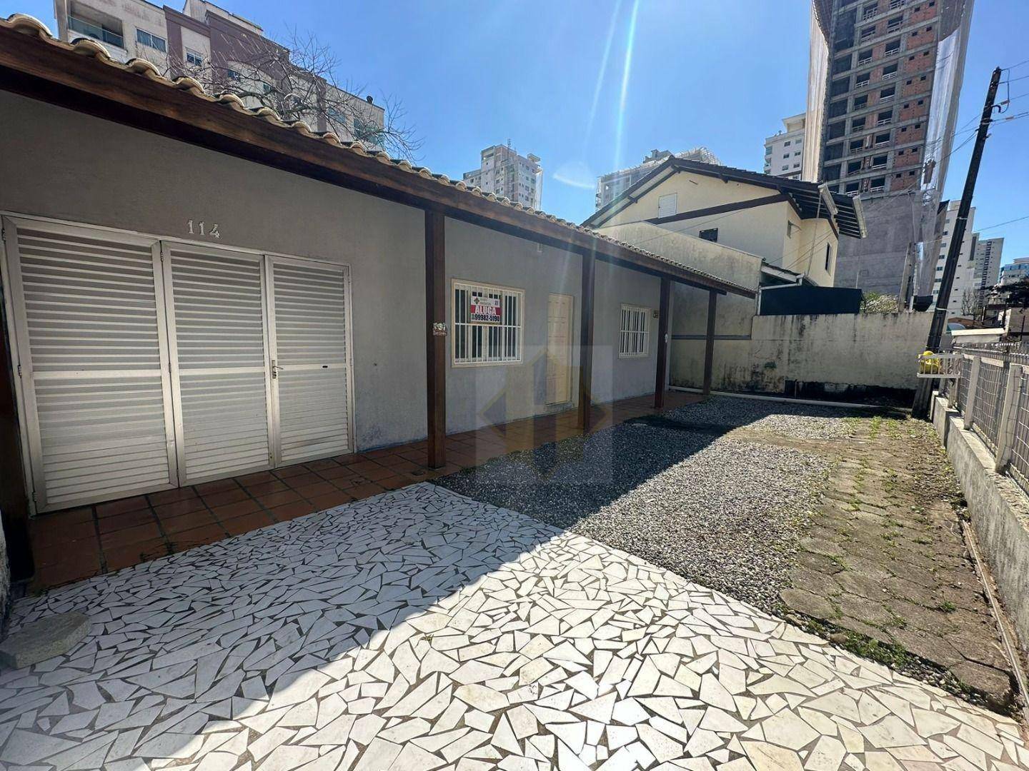 Casa com 2 dormitórios para alugar, 100 m² por R$ 3.300,00/mês - Meia Praia - Itapema/SC