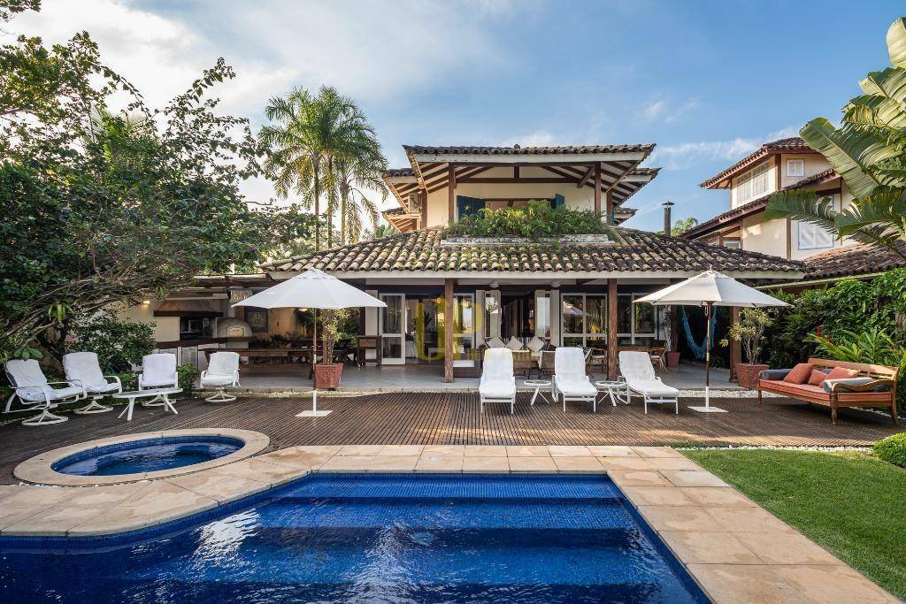 Casa com 6 dormitórios à venda, 728 m² por R$ 16.320.000,00 - Praia de Camburí - São Sebastião/SP
