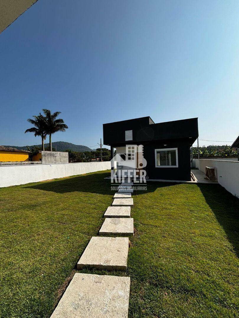 Casa com 2 dormitórios à venda, 72 m² por R$ 420.000,00 - Chácaras de Inoã (Inoã) - Maricá/RJ