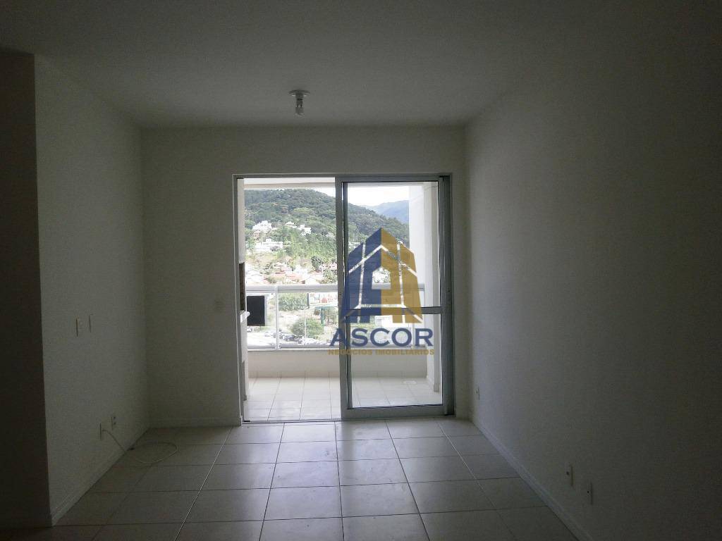Apartamento com 2 dormitórios à venda, 75 m² por R$ 550.000,00 - Itacorubi - Florianópolis/SC
