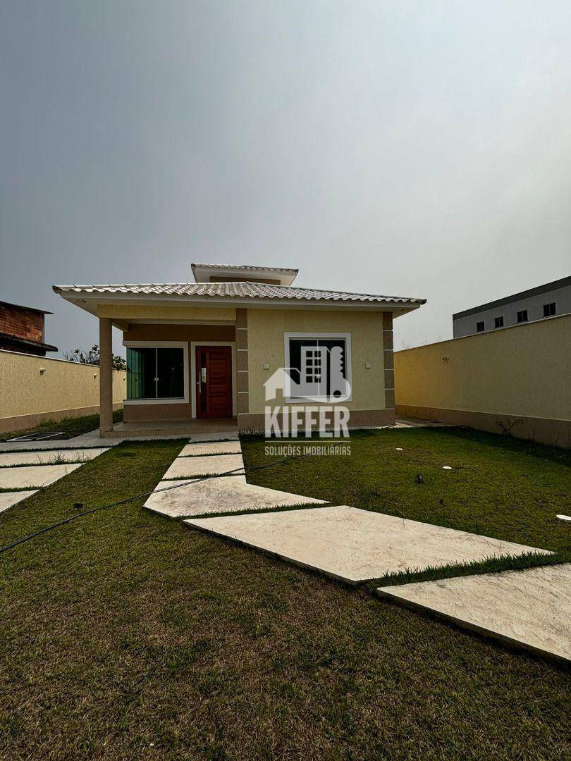 Casa com 3 dormitórios à venda, 98 m² por R$ 650.000,00 - Jardim Atlântico Leste (Itaipuaçu) - Maricá/RJ