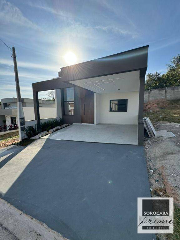 Casa com 3 dormitórios à venda, 117 m² por R$ 700.000 - Horto Florestal Villagio - Sorocaba/SP