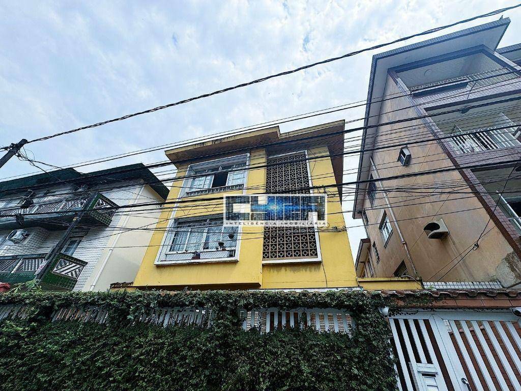 Apartamento de 2 DORMITÓRIOS e SEM GARAGEM