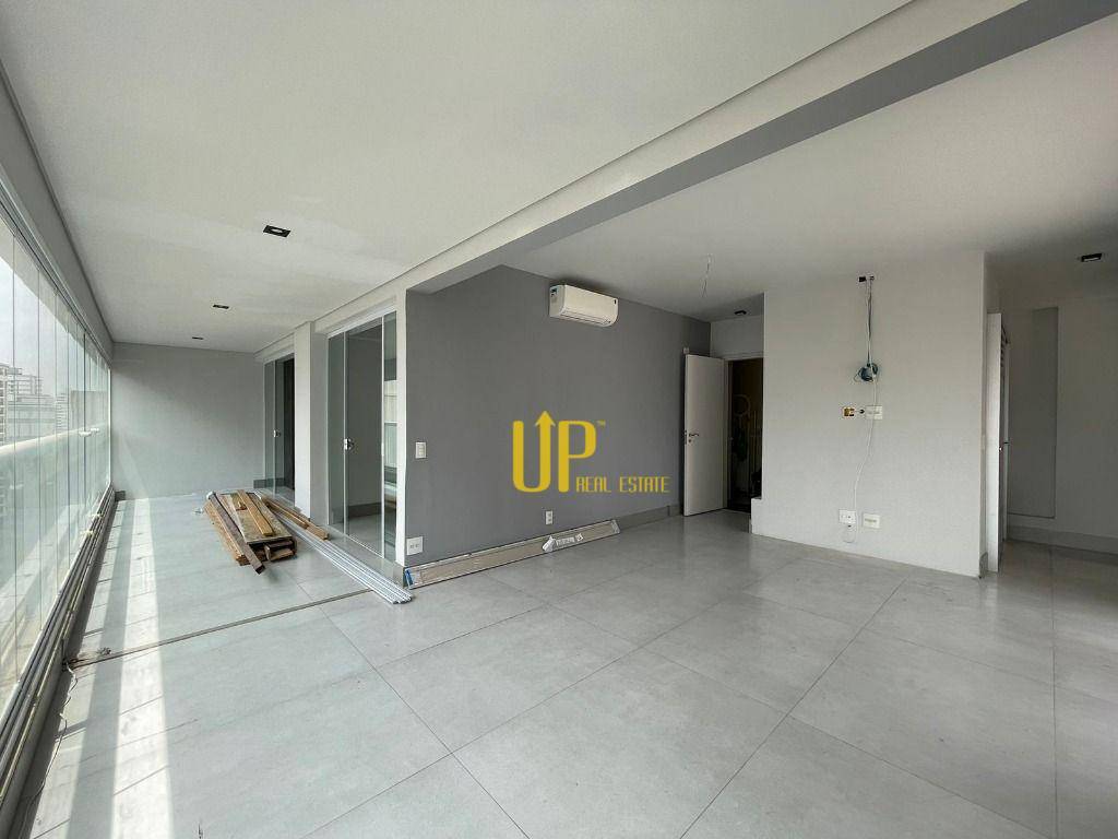 Apartamento com 2 dormitórios à venda, 122 m² por R$ 2.650.000,00 - Moema - São Paulo/SP