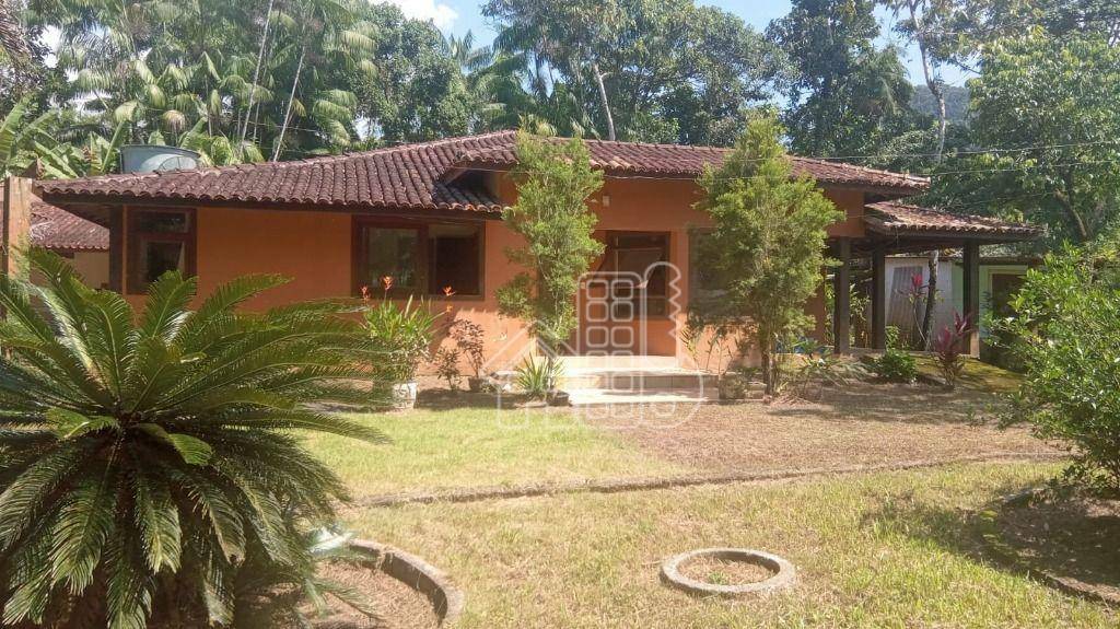 Chácara com 3 dormitórios à venda, 2000 m² por R$ 650.000,00 - Bracuí - Angra dos Reis/RJ