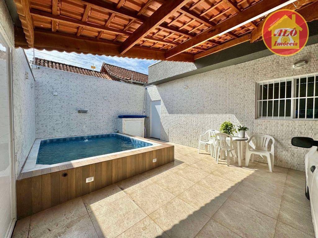 Casa com 3 quartos à venda por R$ 950.000 - Tupi - Praia Grande/SP