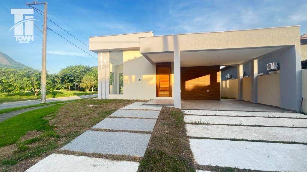 Casa com 3 dormitórios à venda, 131 m² por R$ 819.000,00 - Inoã - Maricá/RJ