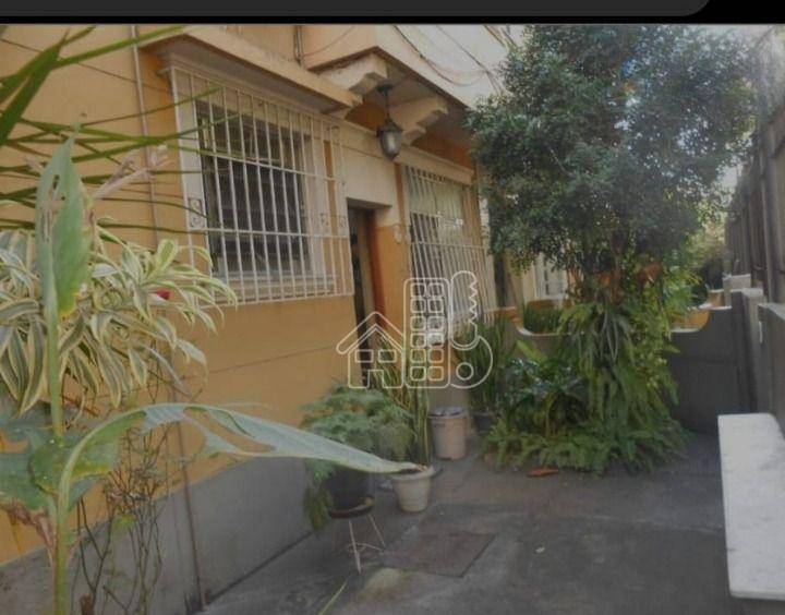 Apartamento com 3 dormitórios à venda, 90 m² por R$ 370.000,00 - Icaraí - Niterói/RJ