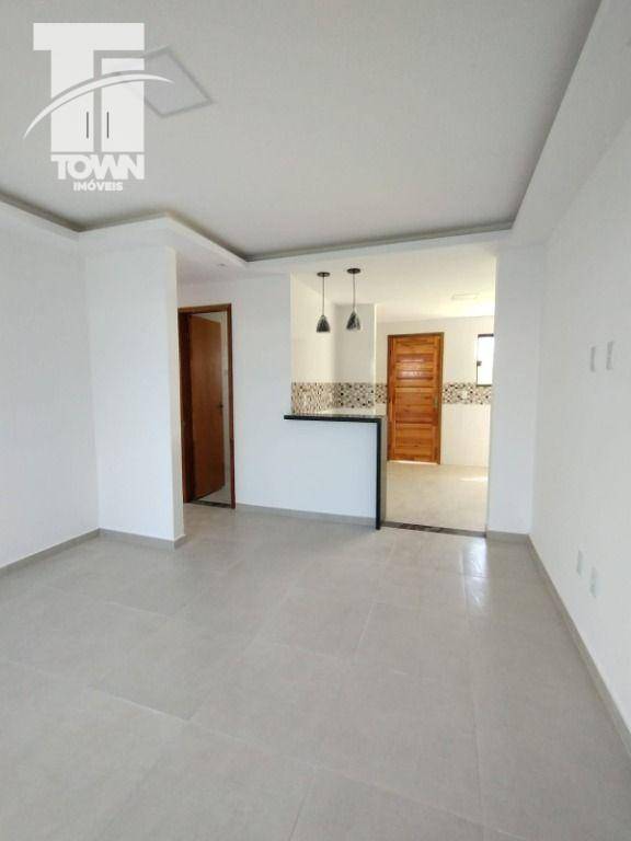 Apartamento com 2 dormitórios à venda, 60 m² por R$ 250.000 - Itaipuaçu - Maricá/RJ