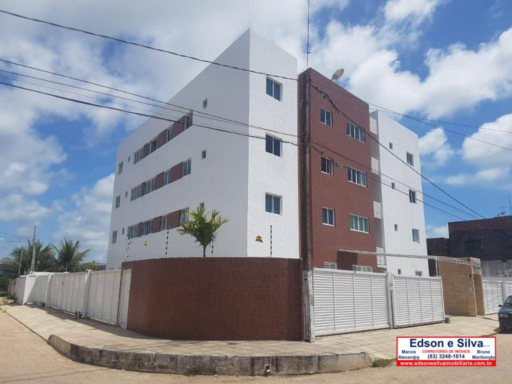 Apartamento com 2 dormitórios à venda, 82 m² por R$ 140.000 - Poço - Cabedelo/PB