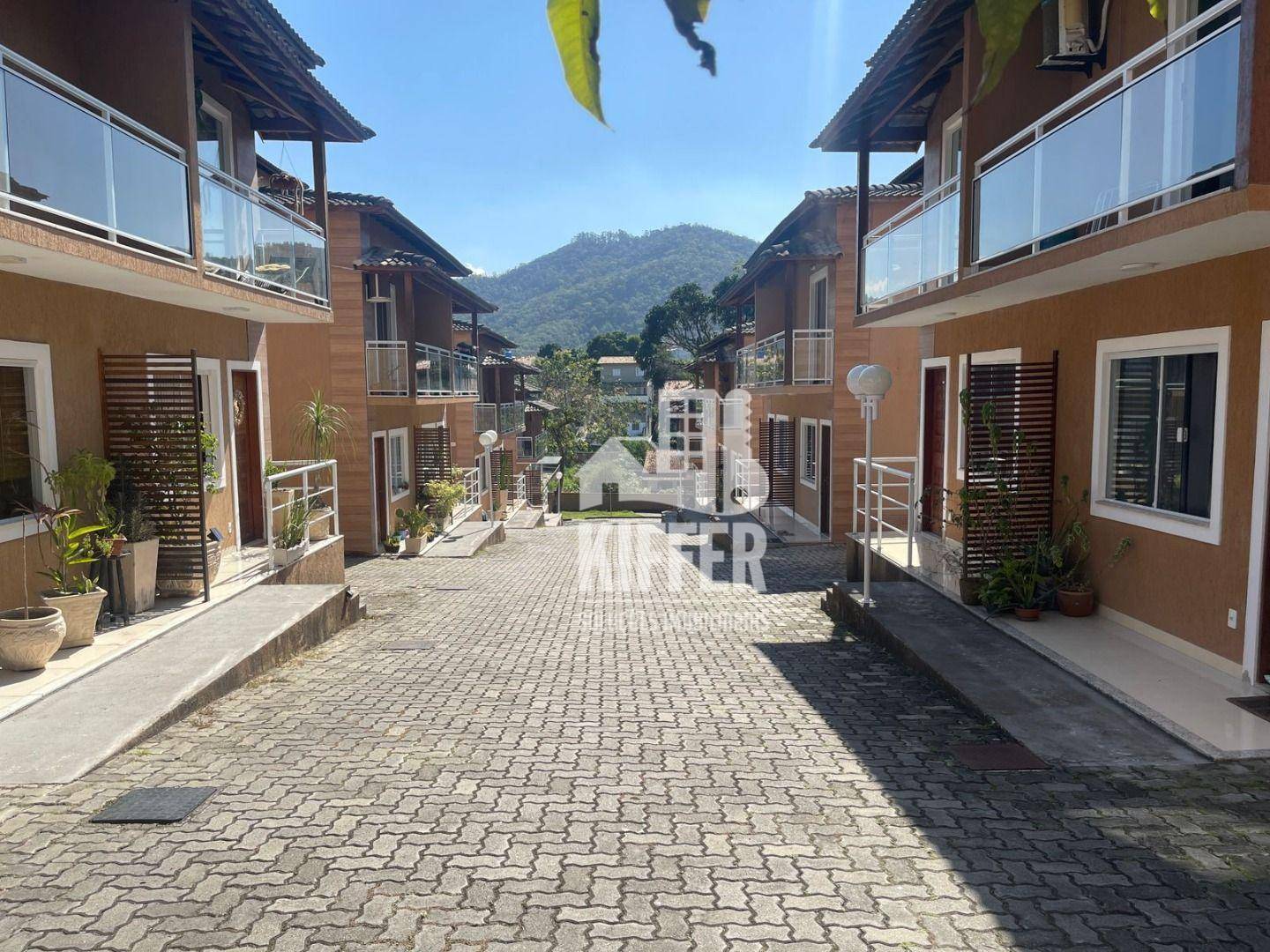 Casa com 2 quartos à venda, 60 m² por R$ 320.000 - Inoã - Maricá/RJ