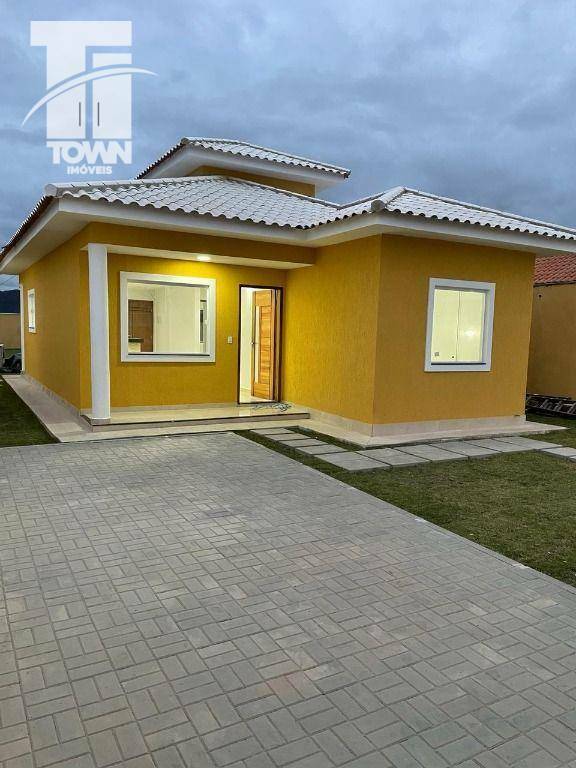Casa com 3 dormitórios à venda, 99 m² por R$ 560.000 - Jardim Atlântico Central (Itaipuaçu) - Maricá/RJ