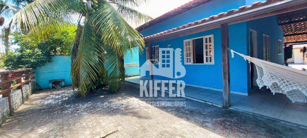 Casa com 2 dormitórios à venda, 150 m² por R$ 450.000,00 - Maricá  - Maricá/RJ