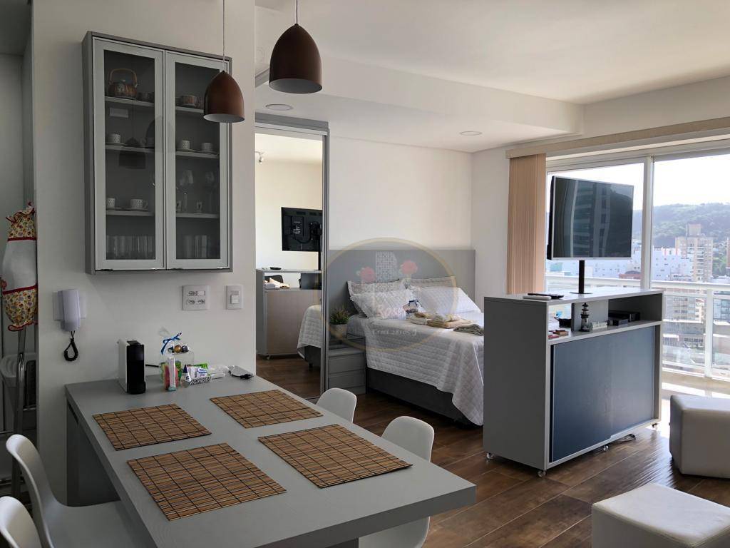Apartamento para alugar, 49 m² por R$ 4.400,02/mês - Gonzaga - Santos/SP