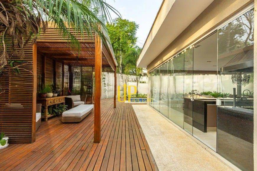 Casa com 6 dormitórios à venda, 619 m² por R$ 16.000.000 - Alto de Pinheiros - São Paulo/SP