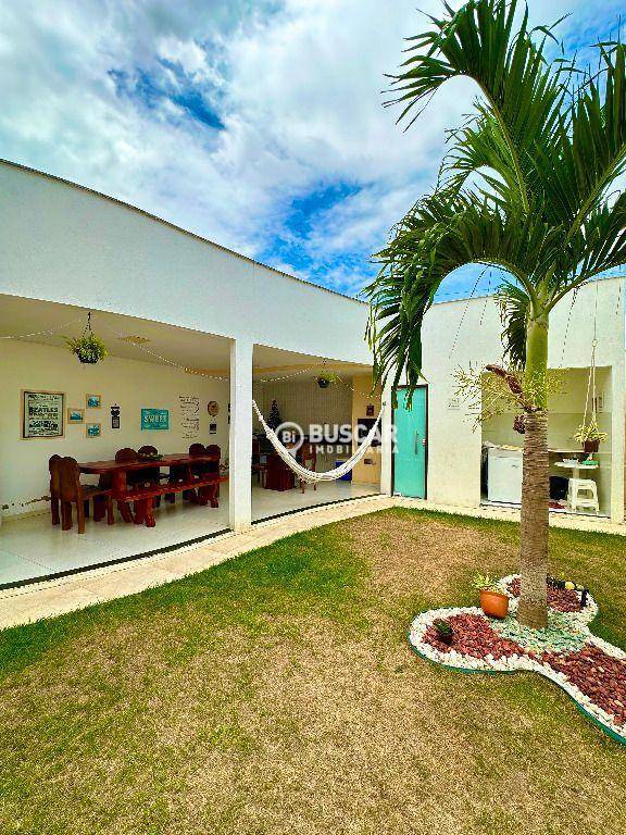 Casa com 2 dormitórios, gourmet e àrea verde à venda, 117 m² por R$ 450.000 - Sim - Feira de Santana/BA
