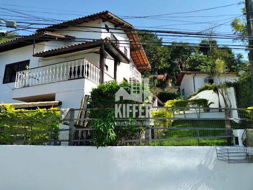 Casa com 5 dormitórios à venda, 195 m² por R$ 690.000,00 - Maria Paula - Niterói/RJ