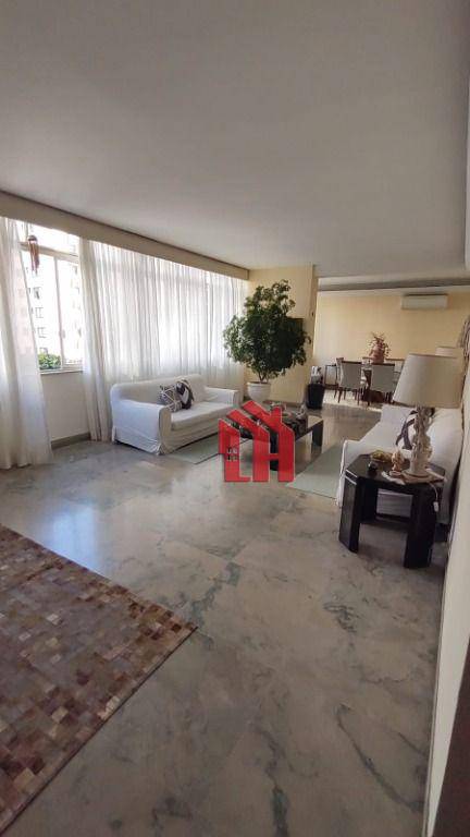 Apartamento com 3 dormitórios à venda, 250 m² por R$ 1.070.000,00 - Boqueirão - Santos/SP