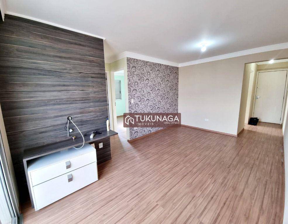 Apartamento com 2 dormitórios, 1 suite, 1 vaga para alugar, 58 m² por R$ 2.225/mês - Vila Milton - Guarulhos/SP