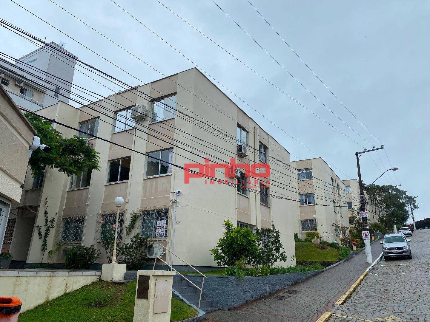 Apartamento com 2 dormitórios para alugar, 43 m² por R$ 2.573,41/mês - Córrego Grande - Florianópolis/SC