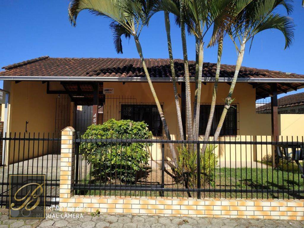 Casa com 2 dormitórios à venda, 52 m² por R$ 225.000,00 - Adhemar Garcia - Joinville/SC