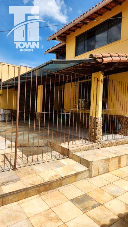 Casa com 4 dormitórios à venda por R$ 295.000 - Coelho - São Gonçalo/RJ