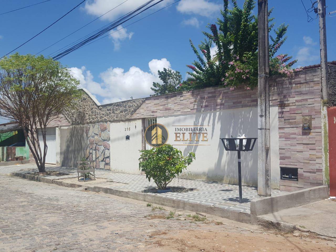 Casa com 3/4 à venda, 214 m² - Jardim Planalto - Parnamirim/RN