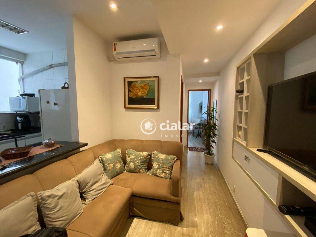 Apartamento com 2 dormitórios à venda, 60 m² por R$ 600.000,00 - Copacabana - Rio de Janeiro/RJ