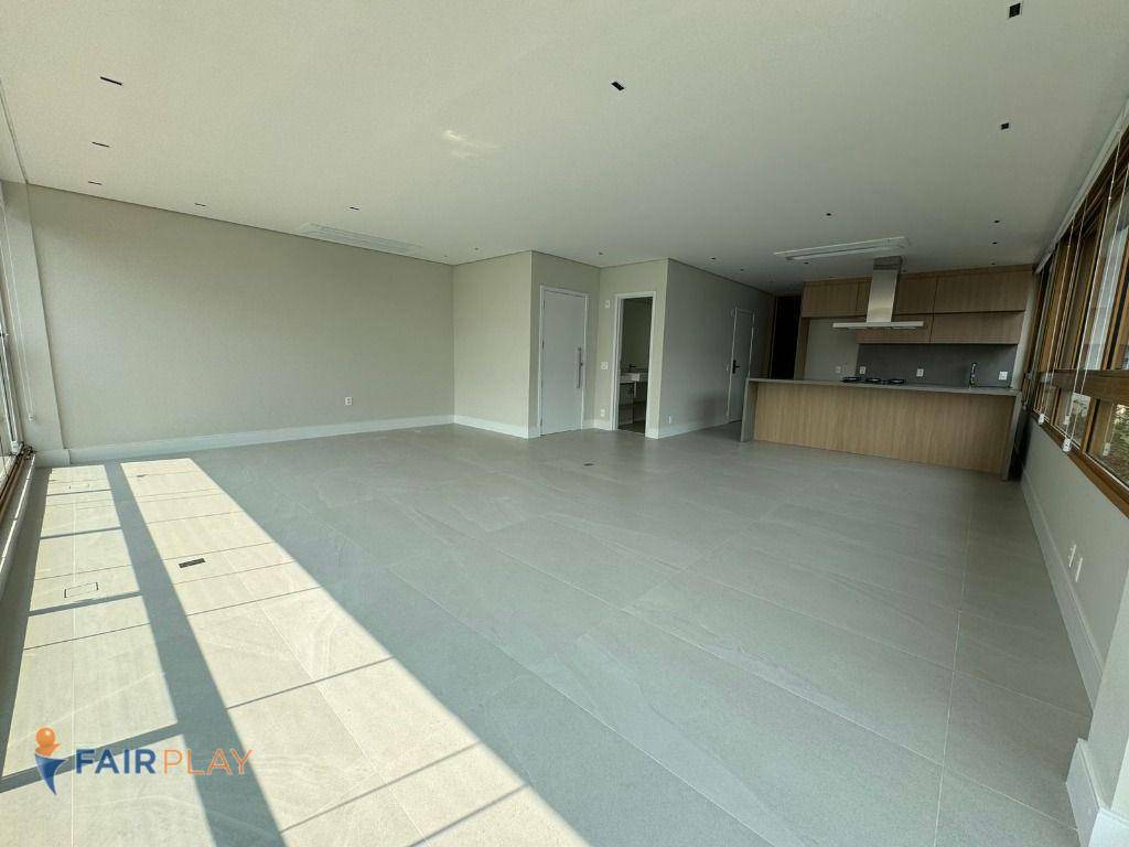 Apartamento com 3 dormitórios para alugar, 147 m² por R$ 33.783,10/mês - Itaim Bibi - São Paulo/SP