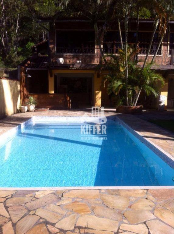 Casa com 4 dormitórios à venda, 698 m² por R$ 900.000,00 - Maceió - Niterói/RJ