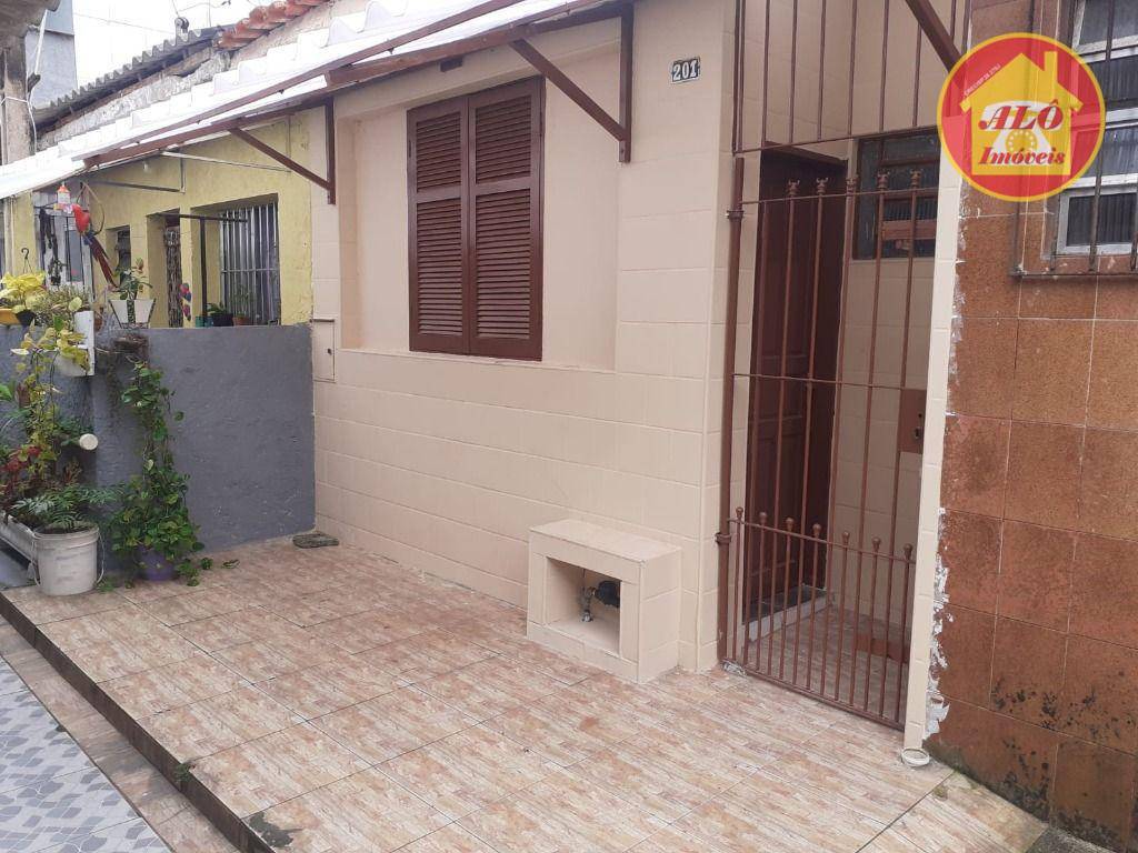 Bangalô à venda, 32 m² por R$ 150.000,00 - Caiçara - Praia Grande/SP