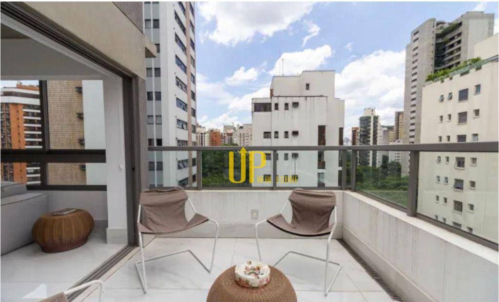 Cobertura com 2 dormitórios à venda, 160 m² por R$ 3.490.000,00 - Vila Nova Conceição - São Paulo/SP
