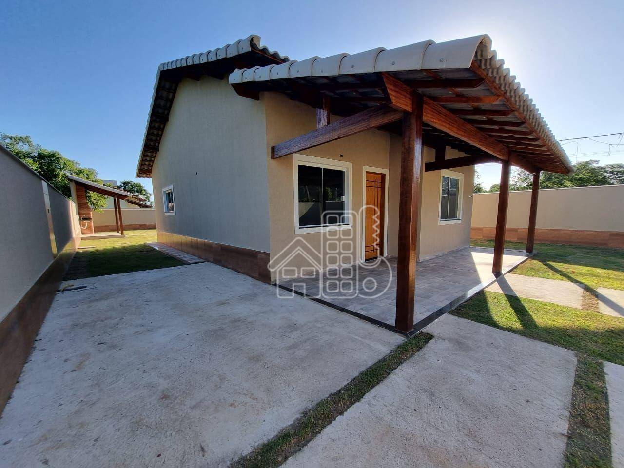 Casa com 2 dormitórios à venda, 79 m² por R$ 420.000,01 - Jardim Atlântico Central (Itaipuaçu) - Maricá/RJ