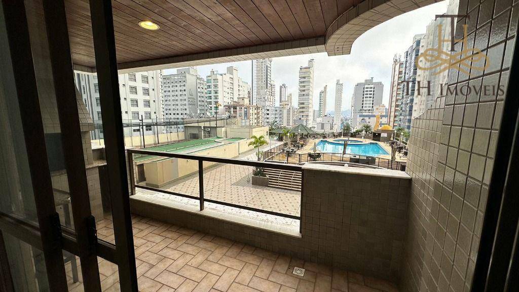 Apartamento com 3 dormitórios para alugar, 86 m² por R$ 6.500/mês - Centro - Balneário Camboriú/SC