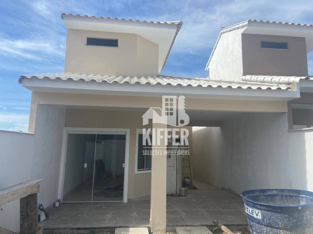 Casa com 2 quartos à venda, 96 m² por R$ 450.000 - Cordeirinho - Maricá/RJ