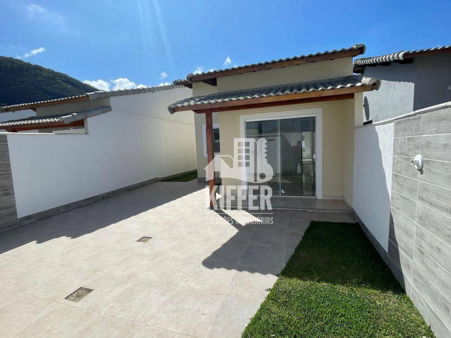 Casa com 2 dormitórios à venda, 78 m² por R$ 420.000,00 - Barroco (Itaipuaçu) - Maricá/RJ