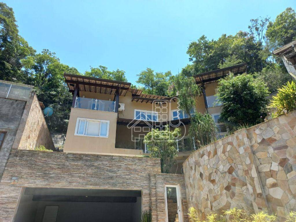 Casa com 4 dormitórios à venda, 280 m² por R$ 1.300.000,00 - Badu - Niterói/RJ