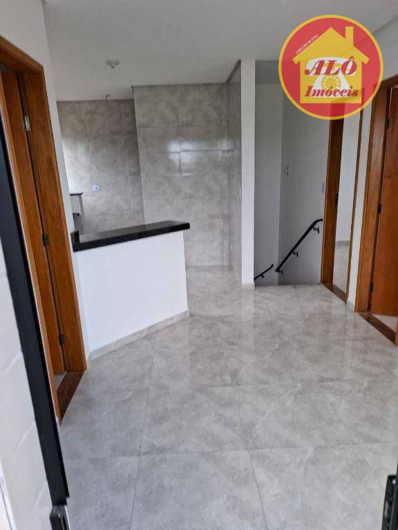 Casa com 1 quarto à venda, 33 m² por R$ 190.000 - Princesa - Praia Grande/SP