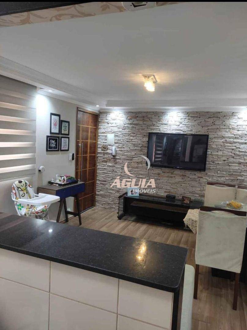 Apartamento com 2 dormitórios à venda, 56 m² por R$ 265.000,00 - Vila Camilópolis - Santo André/SP