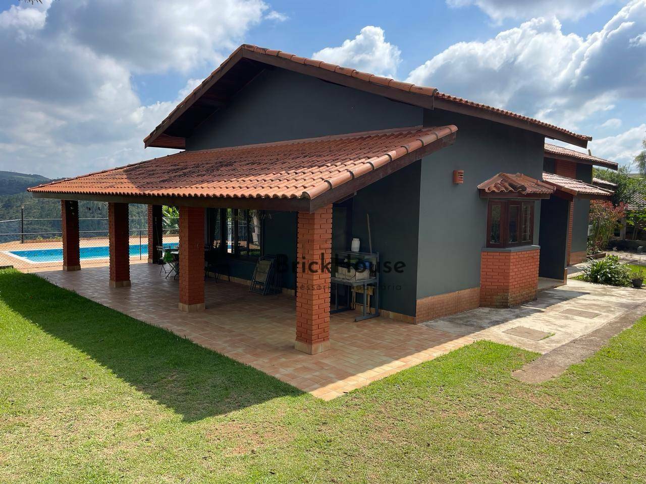 Chcara com 4 dormitrios  venda, 8400 m por R$ 1.480.000,00 - Condomnio Porta do Sol - Mairinque/SP